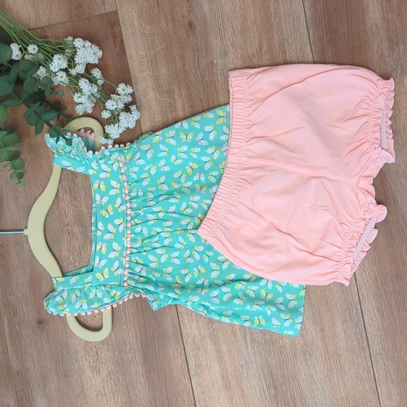 NWT Carter's Baby Girl Flutter Sleeve Butterfly Top & Bloomer Shorts, 12 Months - Picture 2 of 12